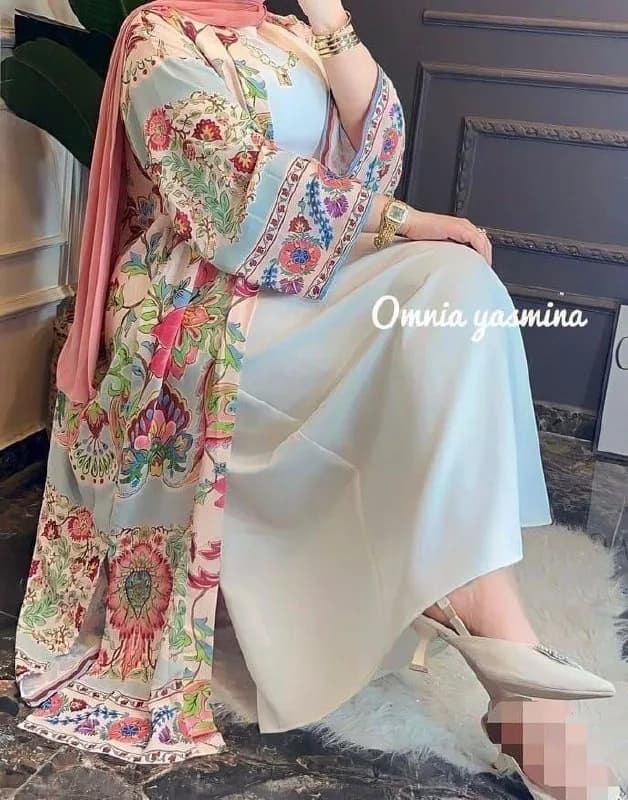 لمسة كلاسيك طقم تونيك قطعتين 🌸